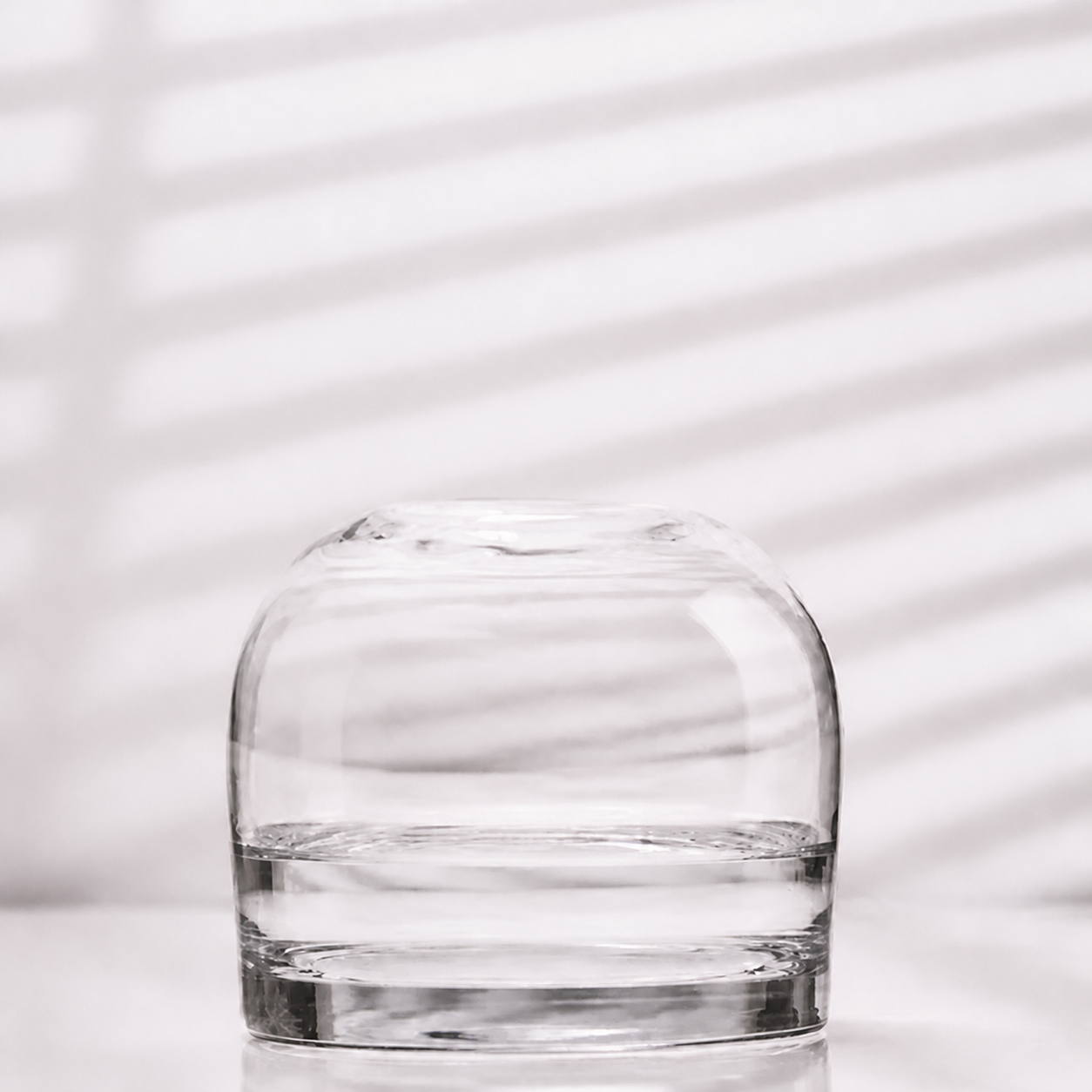 Jarrón Hikari mediano de cristal transparente